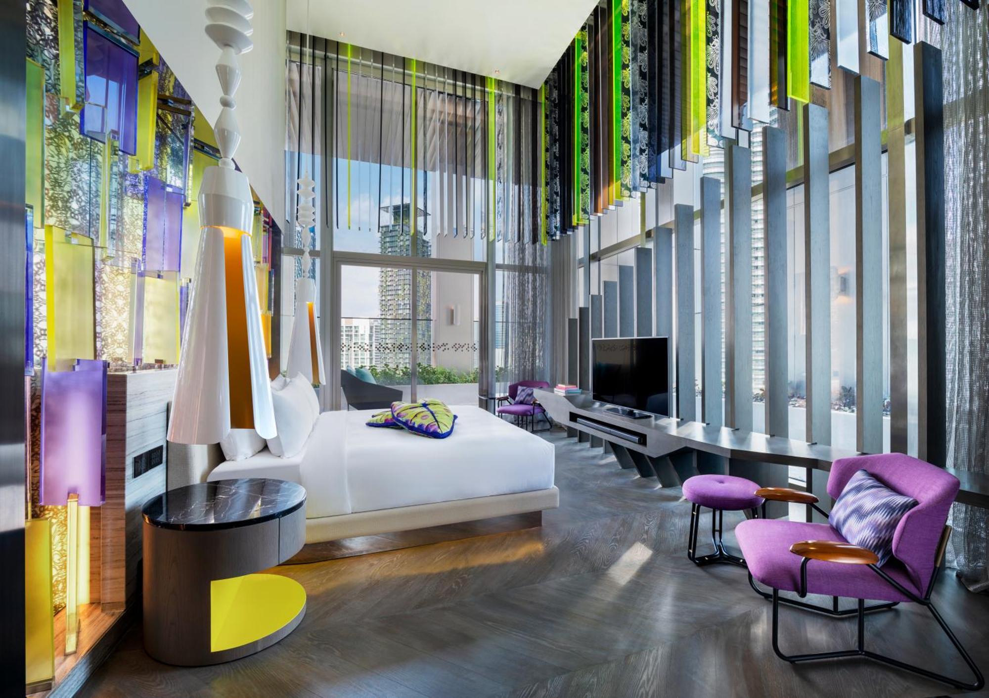 Hotel W 5*