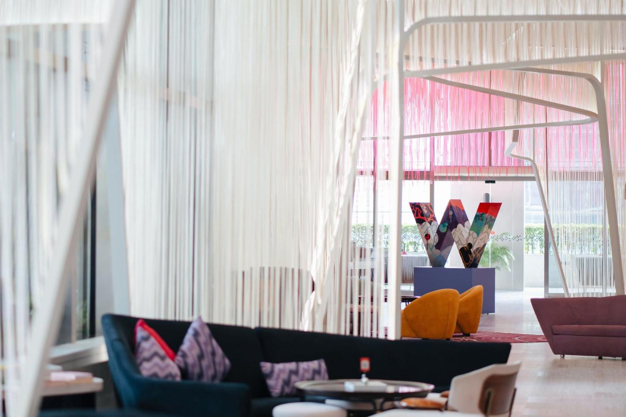 W Hotel 5*