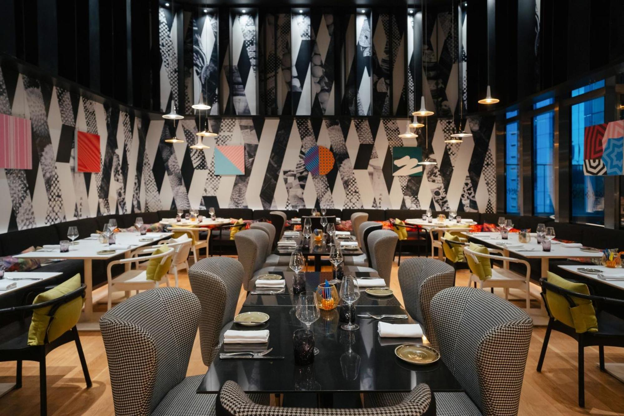 Hotel W 5*