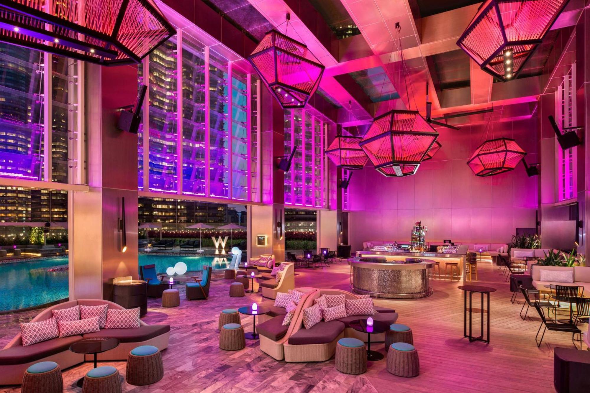 Hotel W